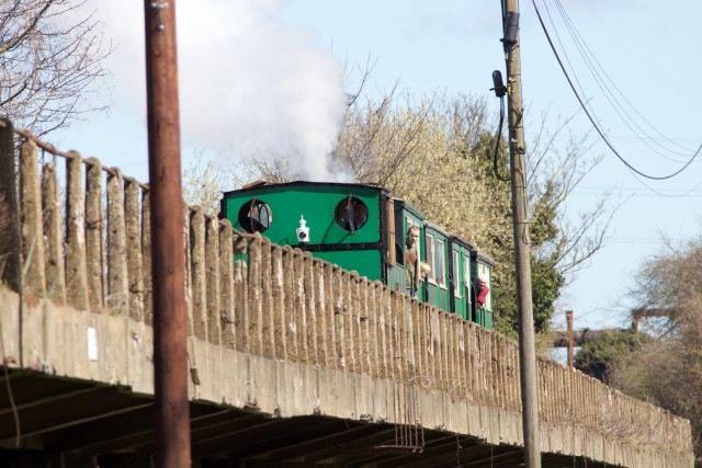 Superb heads for Sittingbourne Viaduct station over Milton Regis Viaduct